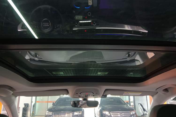 Used Audi A4L 2019 40 TFSI Fashion Edition China VI Emission Standard
