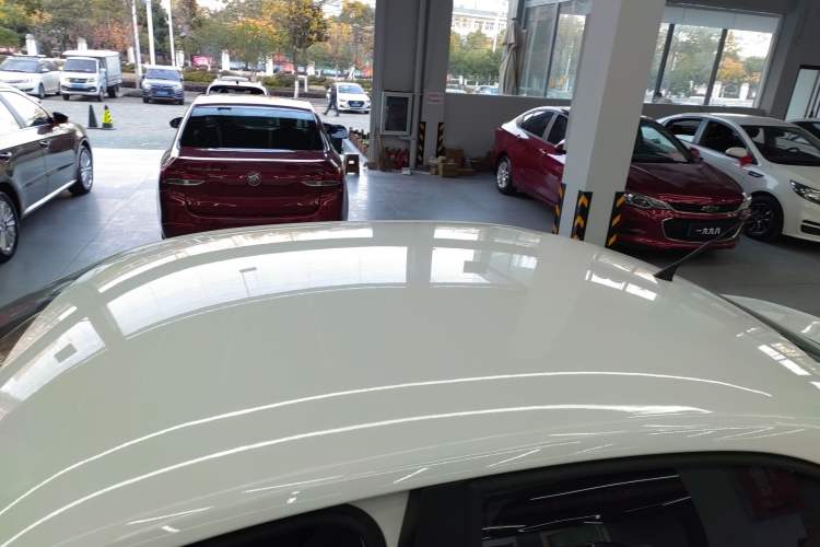 Used Volkswagen Santana 2015 1.6L Automatic Fashion Edition
