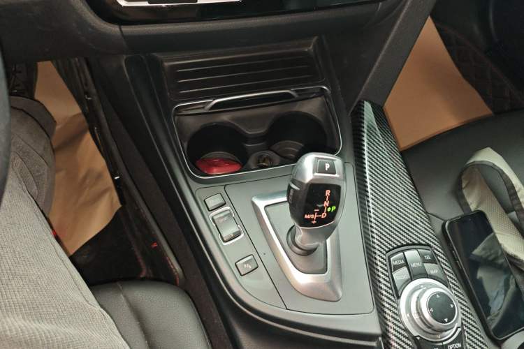 Used BMW 3 Series 2016 320Li Fashion Model
