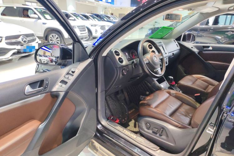 Used Volkswagen Tiguan L 2015 1.8TSI Automatic All-Wheel-Drive Luxury Model