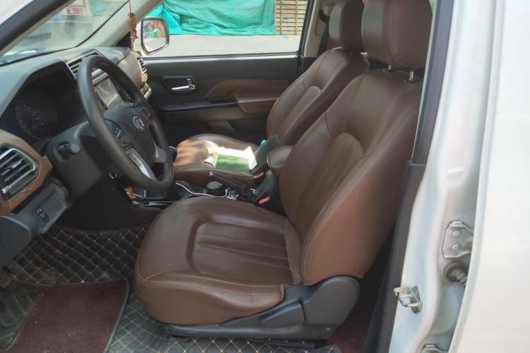 Used Great Wall Wingle 6 2017 2.0T Diesel Two-Wheel Drive Elite Version 4D20D
