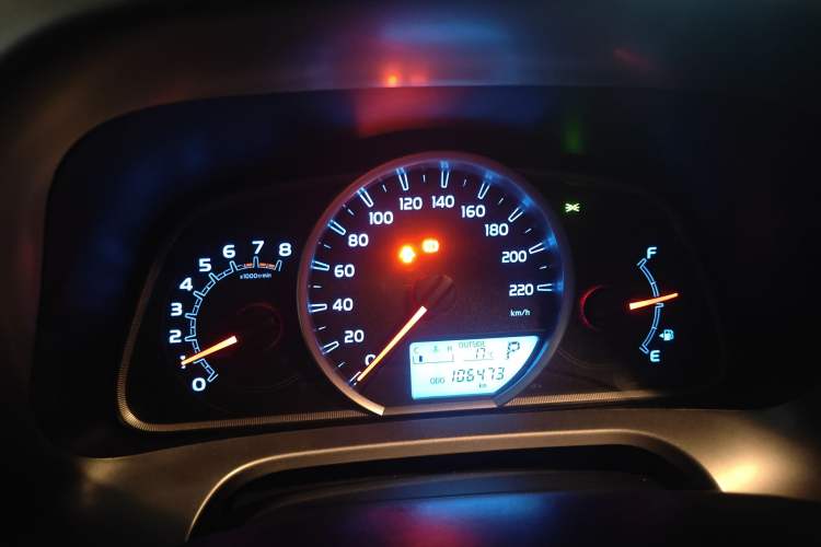 Used Toyota RAV4 2019 2.0L CVT Two-Wheel Drive Pioneer Edition China VI Standard