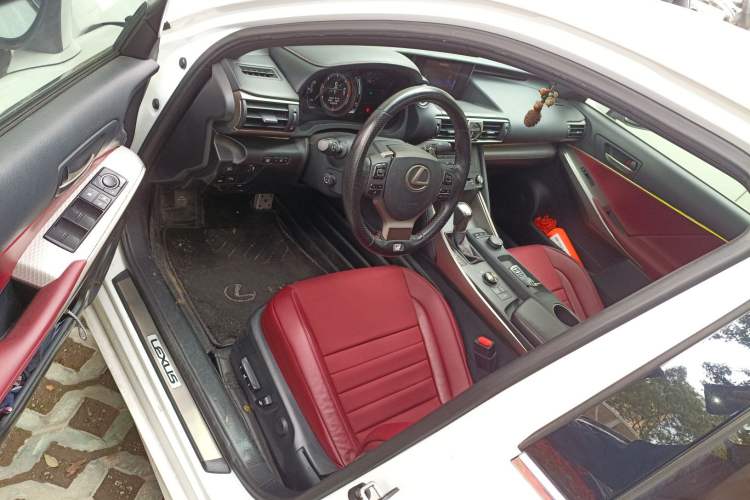 Used Lexus IS 2017 300 F SPORT Edition