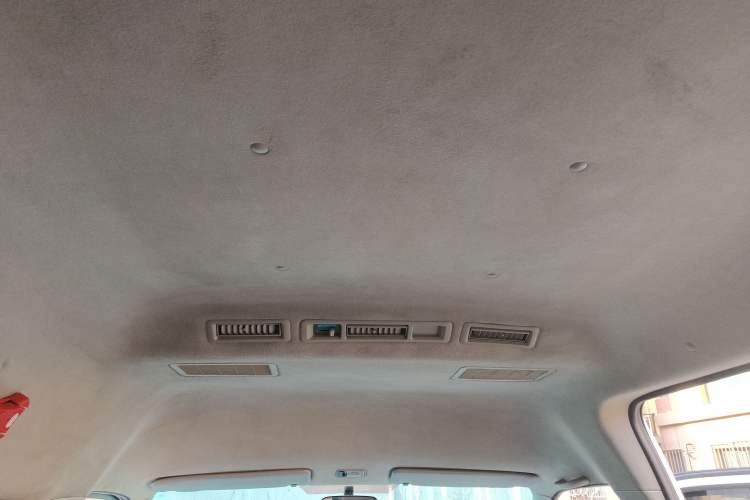 Used Foton Scenic G9 2020 2.8T Diesel Commercial Version Long Wheelbase High Roof 6-Seater with Clear Windows 4J28TC3