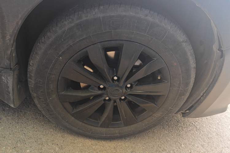 Used Nissan Teana 2016 2.0L XL Comfort Edition Right Front Wheel Hub