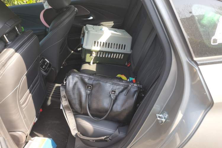 Used Chery Arrizo 8 2023 High-Performance Edition 2.0T DCT Powerfully Equipped
