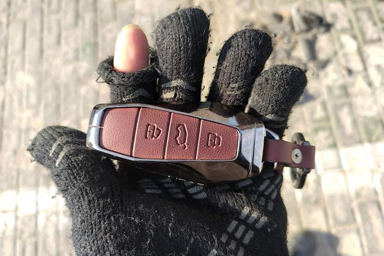 Used iCAR 03 2024 501km Four-wheel Drive Long-Range Advanced Version Vehicle Key