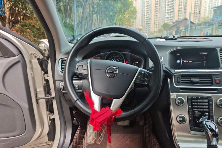 Used Volvo S60 2019 S60L Facelift T5 Intelligent Advanced Edition