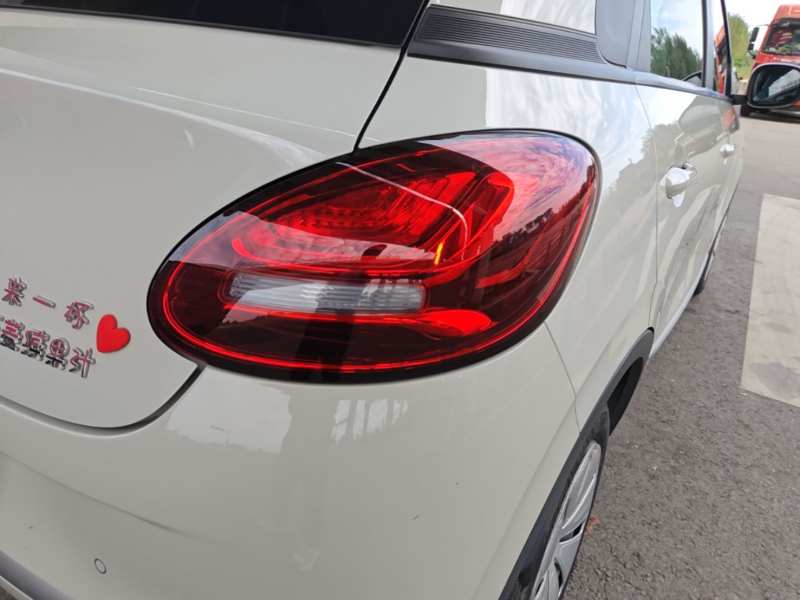 Used Wuling Bingo 2023 203km Light Edition — 7