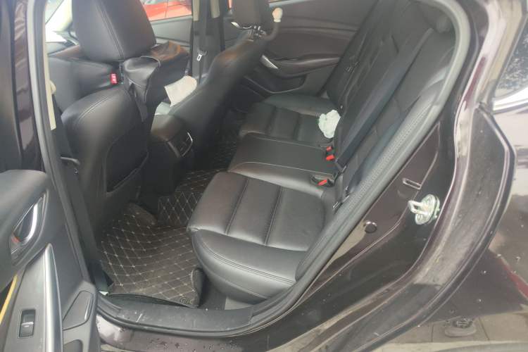 Used Mazda Atenza 2017 2.0L Blue Sky Luxury Edition
