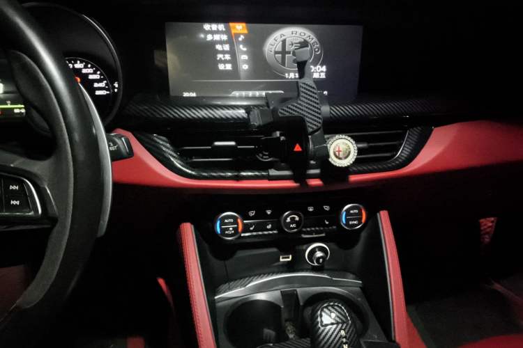 Used Alfa Romeo Stelvio 2017 2.0T 200HP Luxury Edition