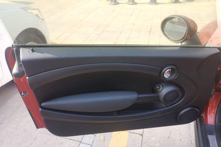 Used MINI MINI 2013 1.6L ONE Limited Edition First Version