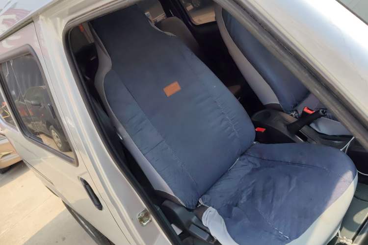 Used Wuling Zhiguang 2020 1.2L Practical Model China VI LSI