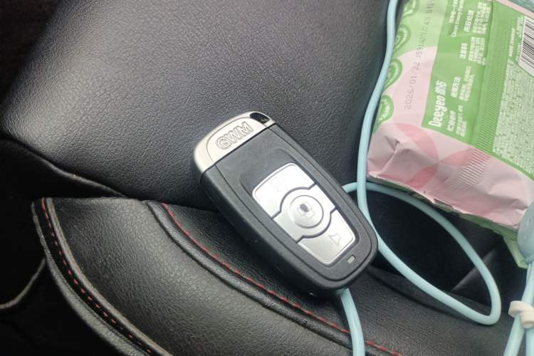 Used Haval H6 2015 Sport Edition 1.5T Automatic Two-Wheel Drive Luxury Model
