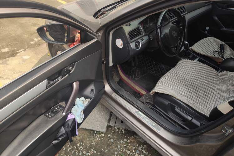 Used Volkswagen Passat 2011 1.8 TSI DSG Prestige Edition