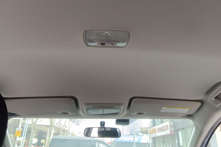 Used Honda Vezel 2015 1.5L CVT two-wheel drive Comfort trim
