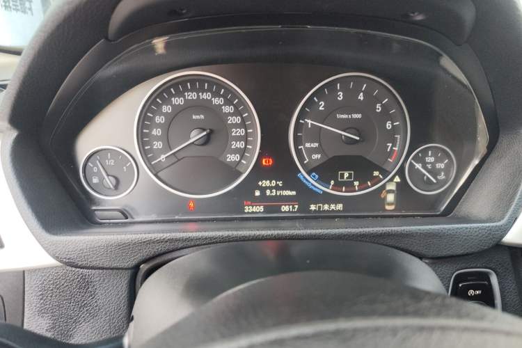 Used BMW 3 Series 2017 318i Fashion Model
