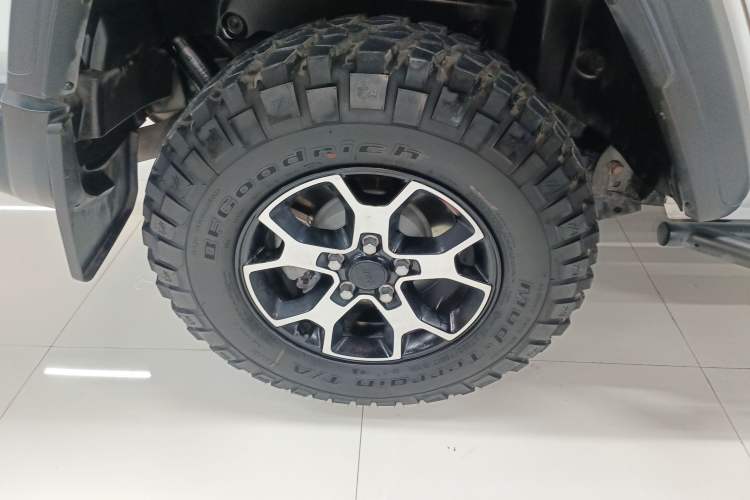 Used Jeep Wrangler 2021 2.0T Robin Hood Four-Door Edition

