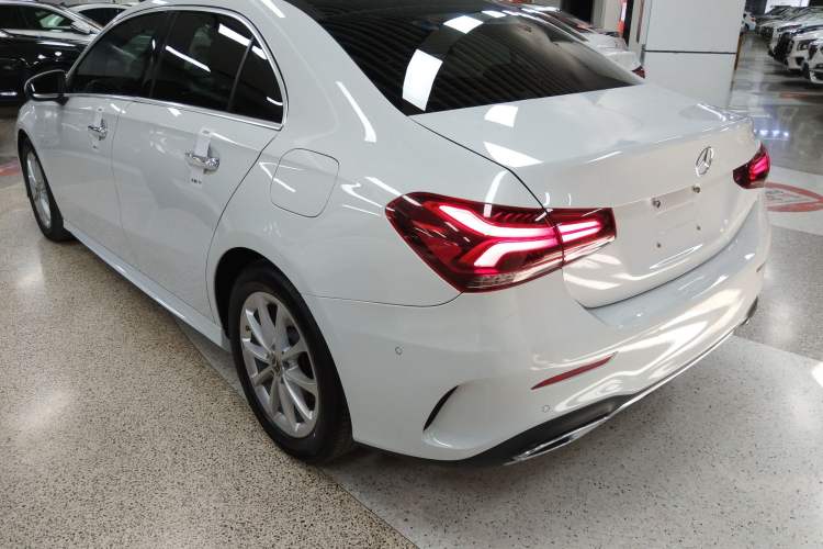 Used Mercedes-Benz A-Class 2020 Restyled A 200 L Sport Sedan Fashion Version