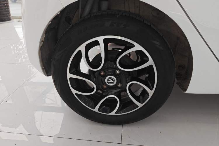 Used CHANGAN Benni 2015 1.4L IMT Luxury Model China IV Right Rear Wheel Hub