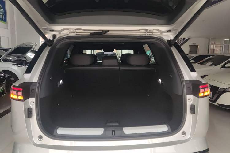 Used Dongfeng eπ eπ008 2025 636Max Rui Edition 5-Seater