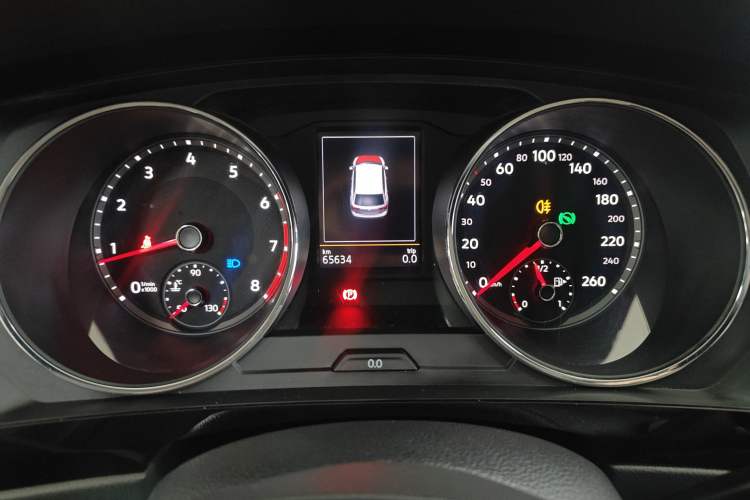 Used Volkswagen Tiguan L 2019 330TSI Automatic Two-Wheel Drive Panoramic Comfort Edition China V Standard
