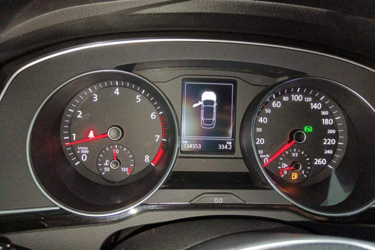 Used Volkswagen Magotan 2017 280TSI DSG Leading Edition
