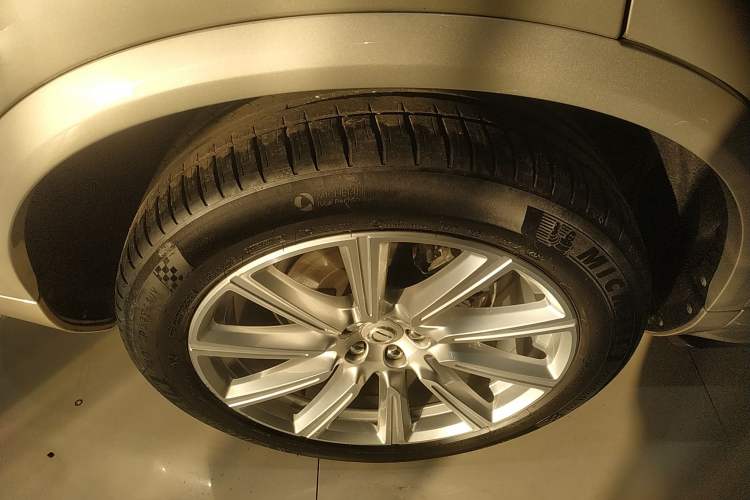 Used Volvo XC90 2019 T6 Zhiyi Edition 7-Seater China VI Standard