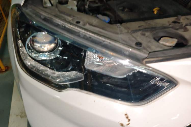 Used Hyundai ix35 2019 2.0L Automatic 2WD Zhiyong·Changxiang Edition China V Standard Right Front Headlight