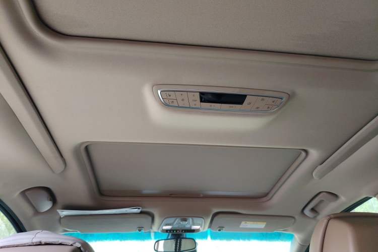 Used Buick GL8 2017 ES 28T Flagship Model China V Standard
