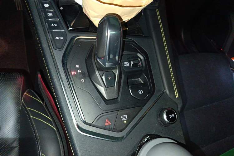 Used Lynk & Co 05 2020 2.0TD Two-Wheel Drive Shine Halo
