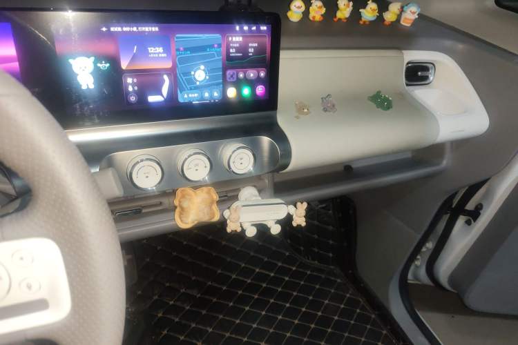 Used Wuling Air ev 2023 - Four Seats - Advanced Edition Audio And AC Panel