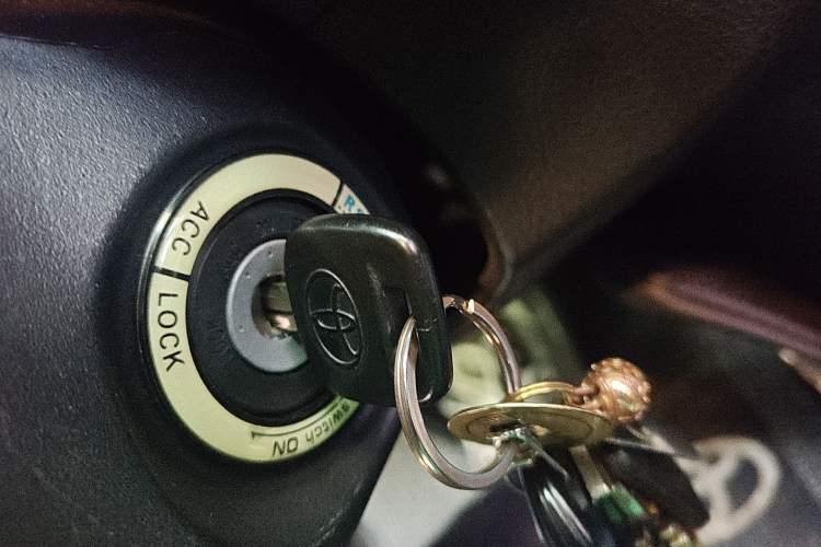 Used Toyota YARiS L Zhi Xuan 2016 Revised 1.5E CVT Charming Edition
