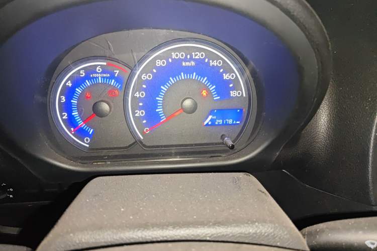 Used Geely Auto Panda Classic 2016 1.0L Manual "Mengdong" Edition Odometer Close Up