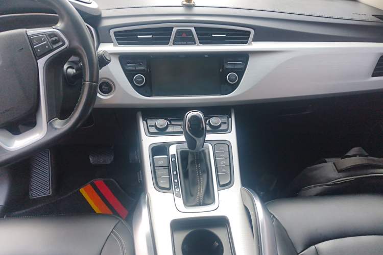 Used Geely Auto Emgrand X7 Sport 2016 1.8TD Automatic Smart Connectivity Version
