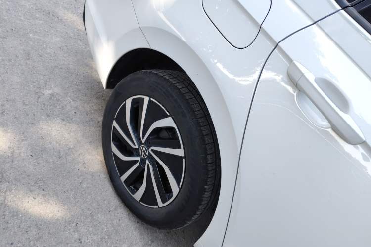 Used Volkswagen Lavida 2023 New Rui 1.5L Automatic New Yi Edition