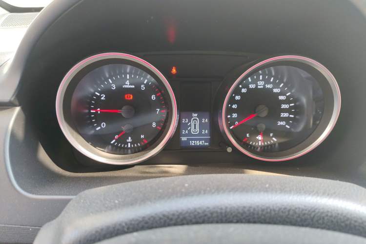Used Haval H6 2015 Sport Edition 1.5T Manual Two-Wheel Drive Elite Model Instrument Cluster