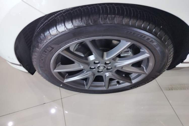 Used Land Rover Range Rover Velar 2024 Dynamic HSE
