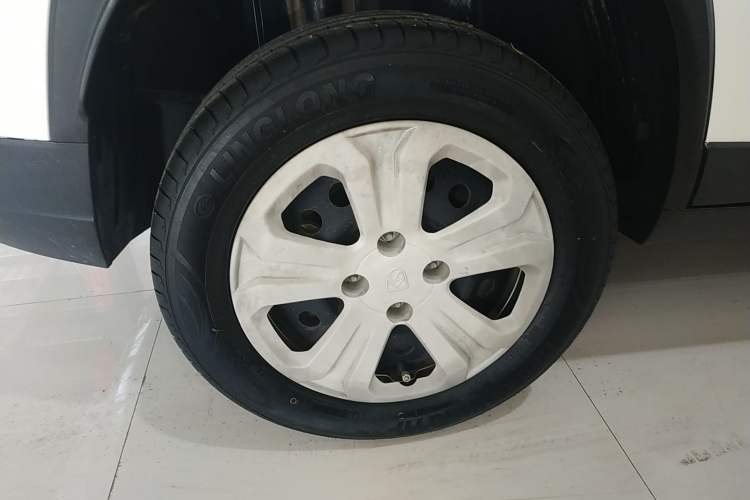 Used Baojun 510 2021 1.5L Manual Jingxiang Edition Right Rear Wheel Hub