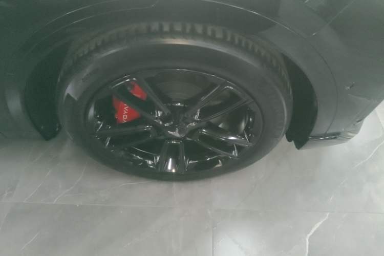 Used VOYAH FREE 2025 318 318 km Rear-Drive Touring Edition Right Rear Wheel Hub