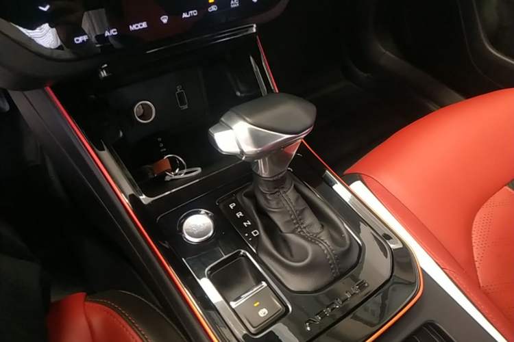 Used Dongfeng Aeolus Yixuan 2021 230T Automatic Dream-Chasing Rider Edition
