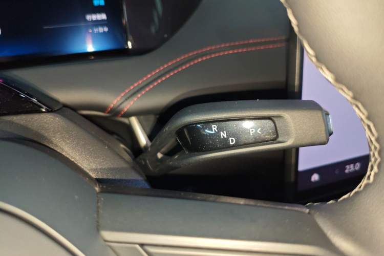 Used Xiaomi Auto SU7 2024 Rear-Drive Ultra-Long Range Advanced Pro-Level Intelligent Driving Version