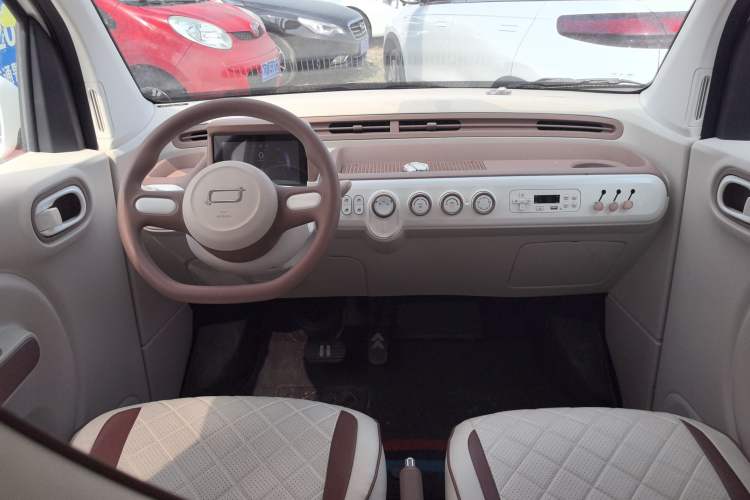 Used Bestune Pony 2026 222km Colorful Horse Center Console