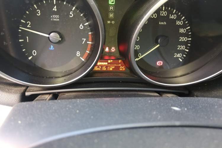 Used Mazda 3 2013 Sedan 1.6L Automatic Elite Model Odometer Close Up