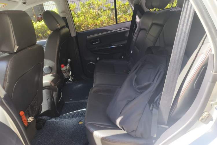 Used Haval H5 Classic 2013 Zhizun Edition 2.0T Manual 4x4 Elite Model
