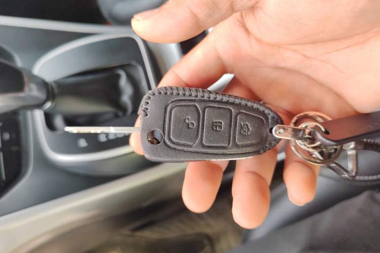 Used Ford Kuga 2015 1.5L GTDi Two-Wheel Drive Fashion Edition Vehicle Key