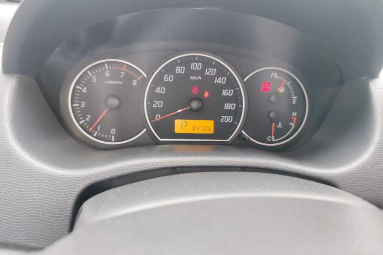 Used Suzuki Swift 2016 1.5L Automatic Fashionable Coolplay Edition
