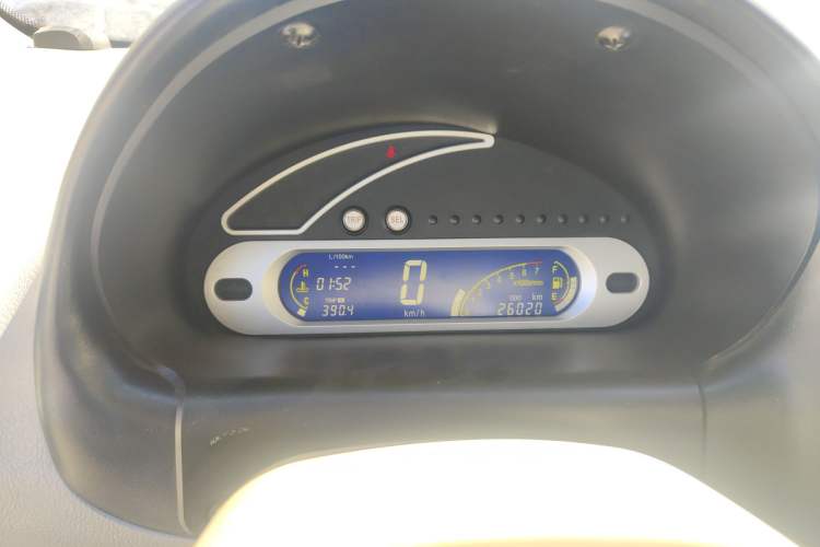 Used Chery QQ3 2012 Fashion Edition 1.0L Manual Champion Version