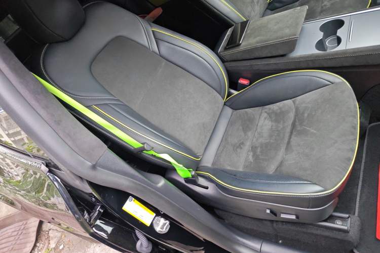 Used Tesla Model Y 2021 Standard Range Rear-Wheel Drive Version
