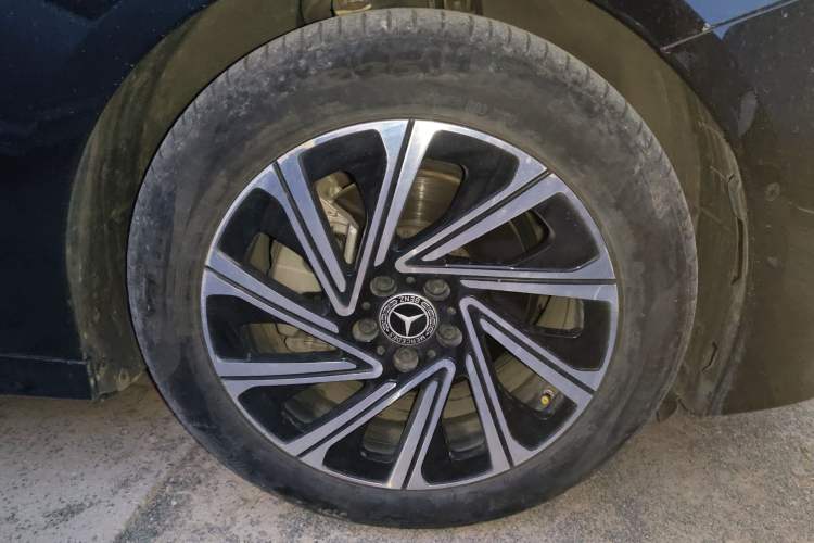 Used Mercedes-Benz E-Class 2024 Facelift E 260 L
